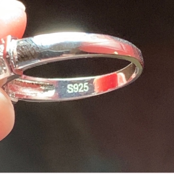 STERLING SILVER SIMULATED DIAMOND WEDDING SET - Picture 8 of 14